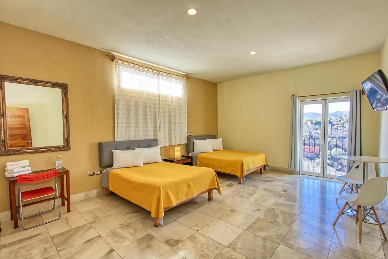 Hotel La Vista Guanajuato Esterno foto